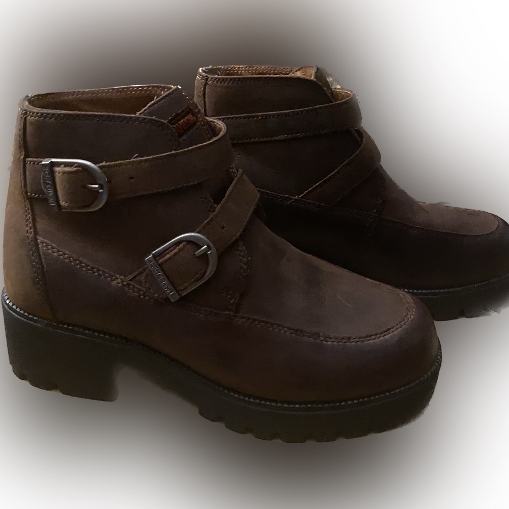 Women’s Harley Davidson brown leather riding boots